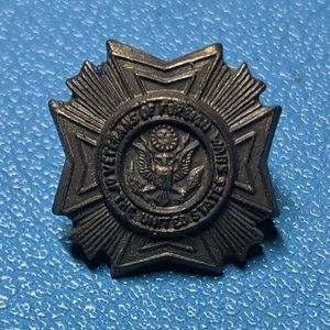 Vintage USA Veterans of Foreign Wars Lapel Pin